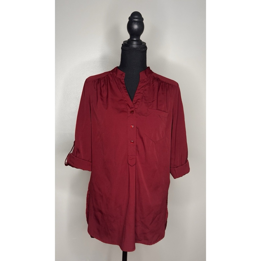Live 4 Truth Women's Garnet Tunic  Button Blouse Size Small